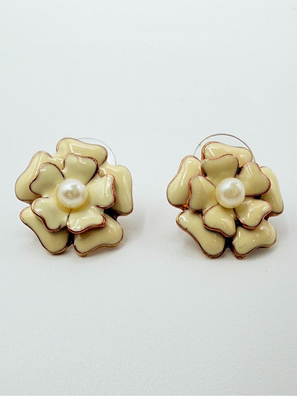 Vintage Cream Enamel Flower Faux Pearl Stud Earrings